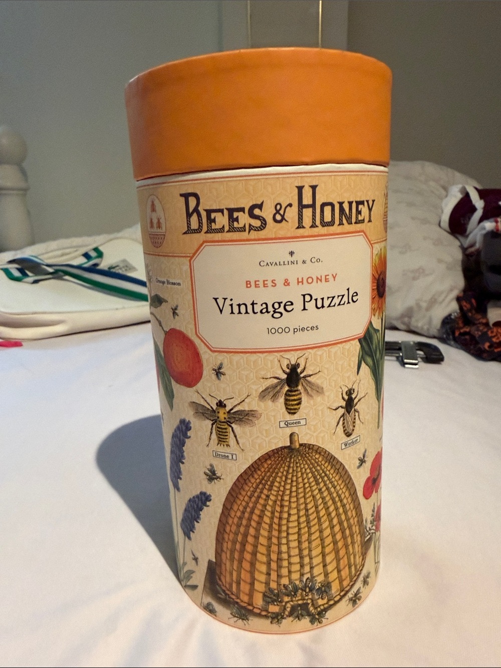 Vintage Puzzle - Orange Lid Cylindrical Box, 1000 pcs